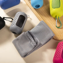 Load image into Gallery viewer, Foldable Quick Dry Convenient Cooling Sports Towels
